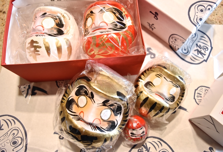 ♡ HUGE Japan Souvenir/Omiyage Haul – The Best Souvenirs to Buy in Japan ♡