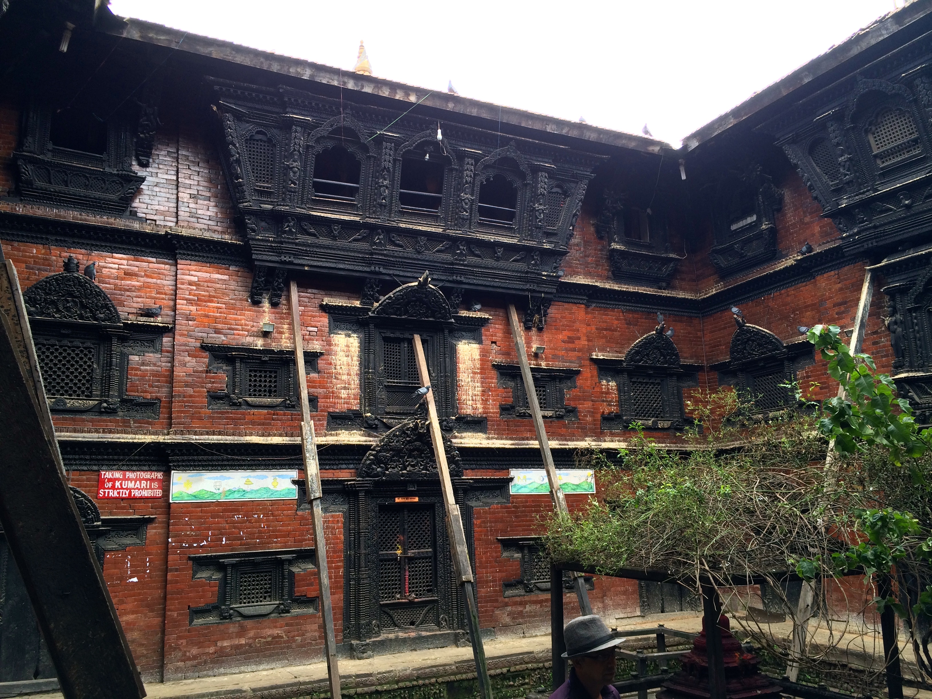 kumari_ghari_nepal_katmandu_adventureswithluda