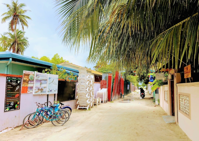 Maafushi (Maldives) Travel Guide: What to Do, Where to Stay, and More