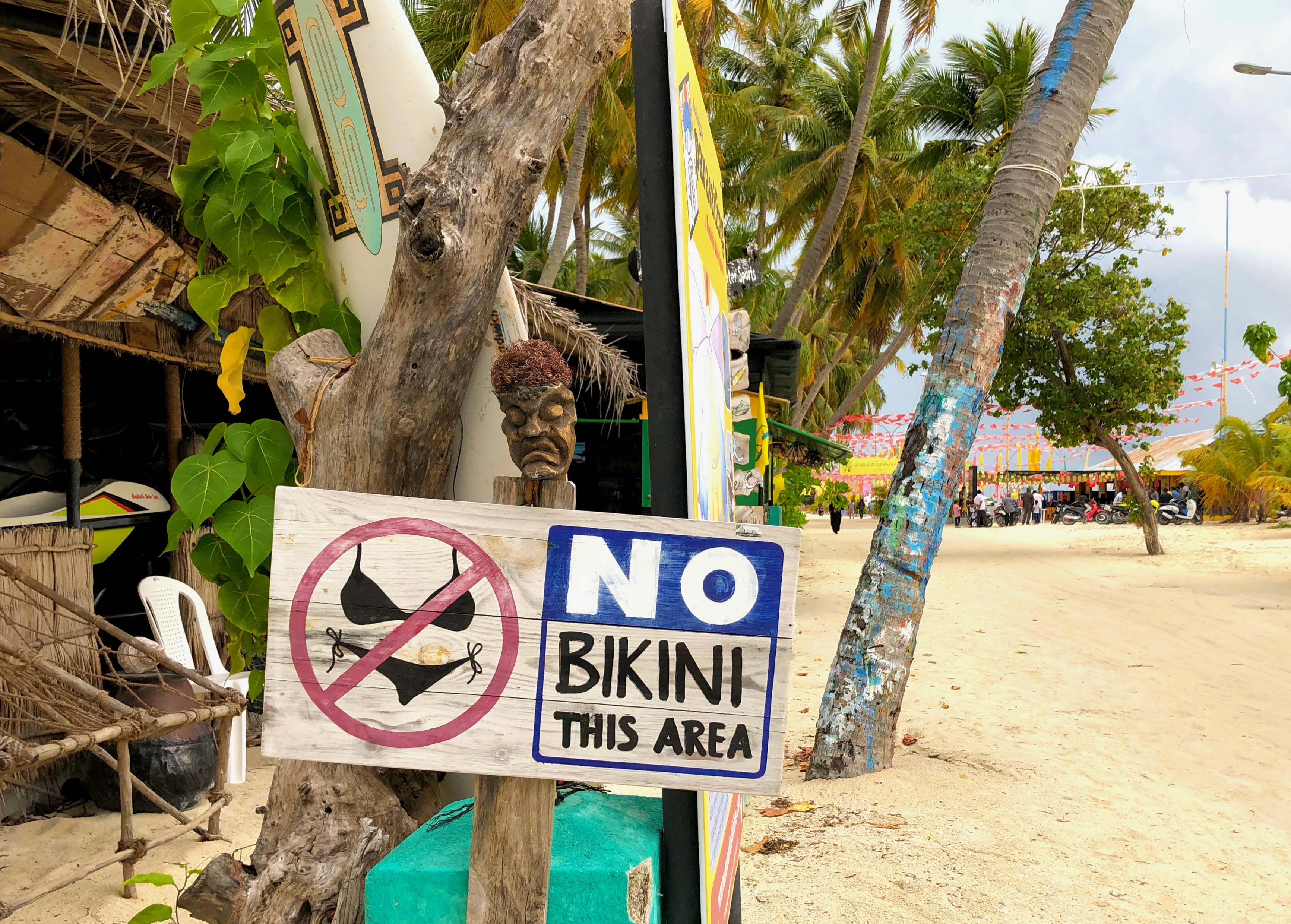 Bikini beach Maldives