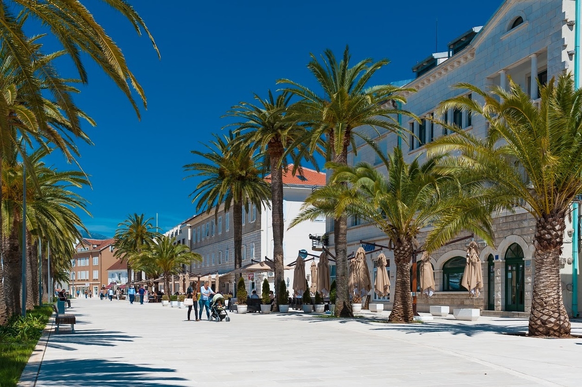 Tivat-Montenegro-promenade