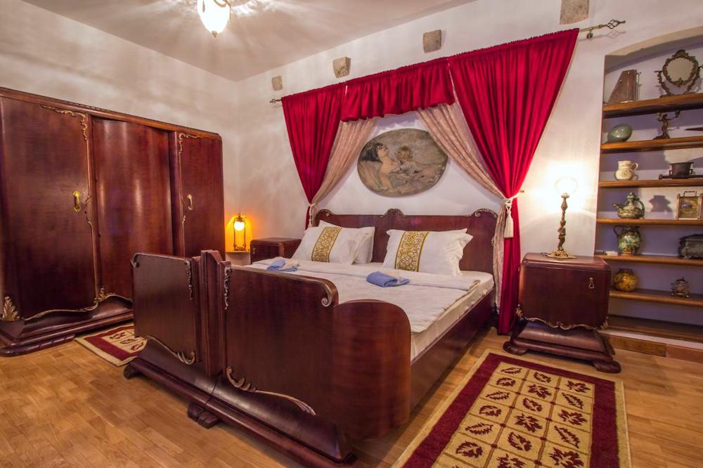 palazzo-drusko-kotor-montenegro