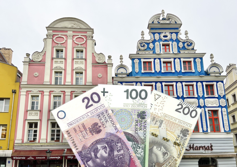 17 Ways to Save Money in Poland: Accommodations, Food, Activities, and More 